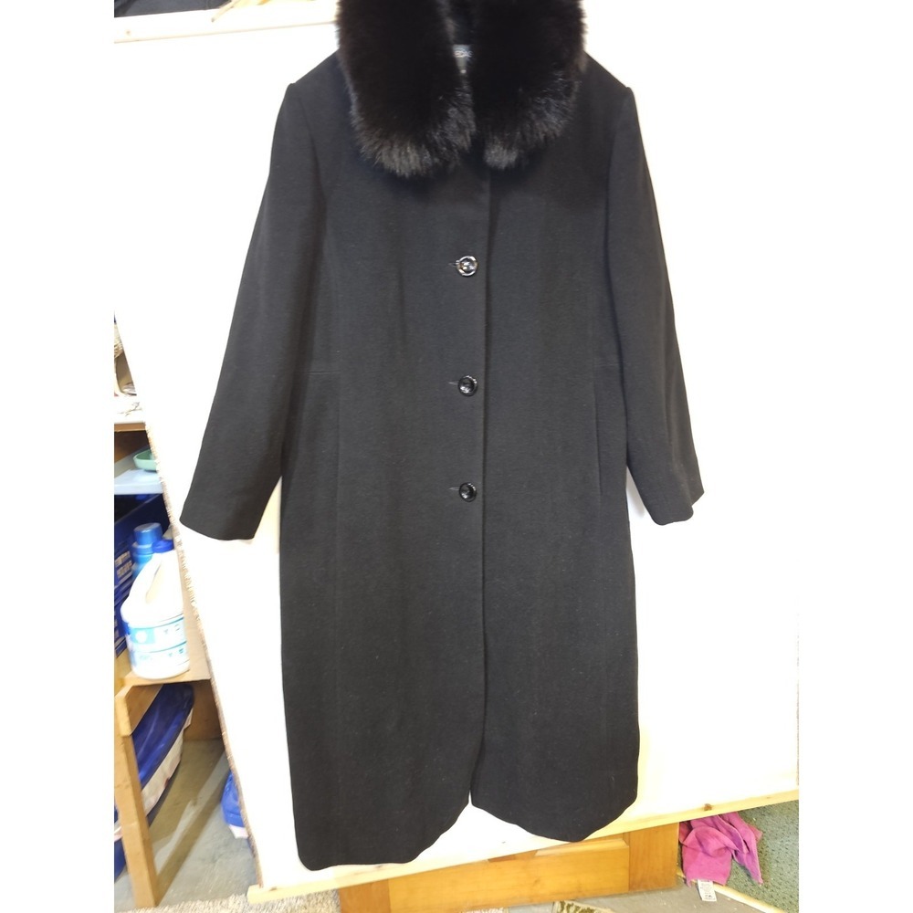 Forecaster of Boston %80 Wool Blend Women's Long Coat Fox Fur  Collar‎ Size 18